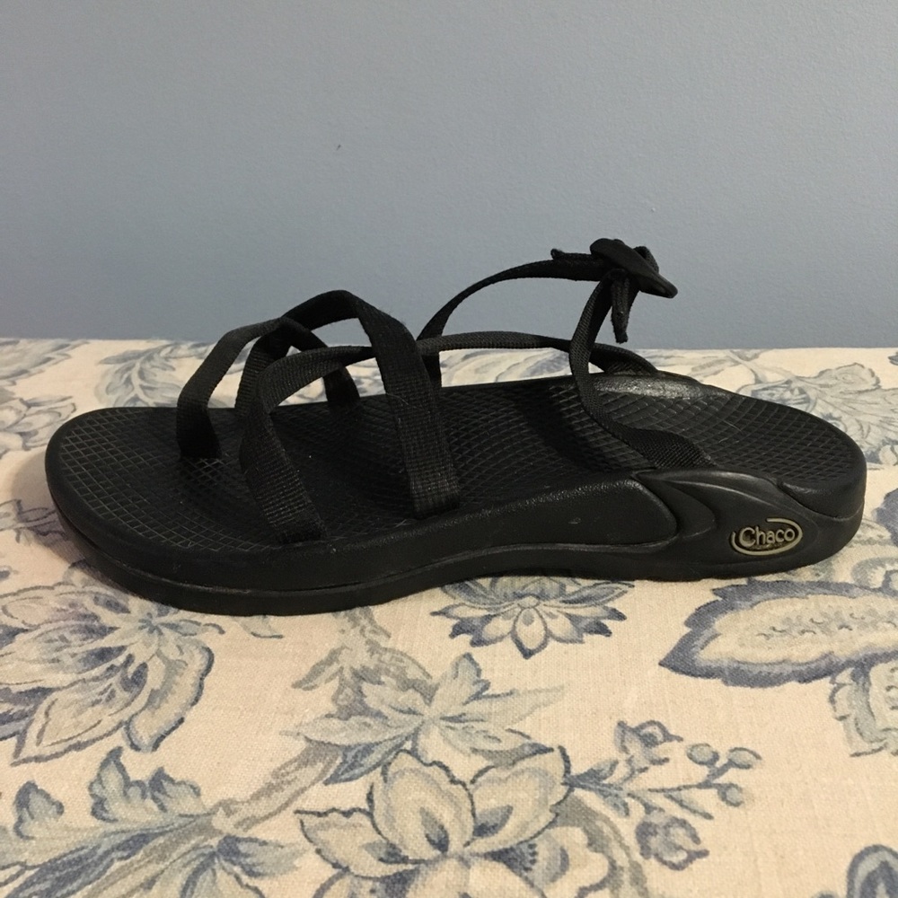 Chaco all black